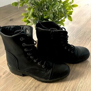 Stylish Black Combat Boots for Women